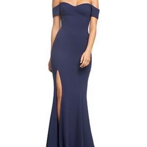 Dress the Population long, navy gown, size M